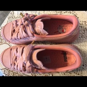 Puma hello kitty shoes